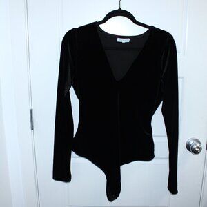 Good American V Neck Velvet Thong Bodysuit Size 3 Black Long Sleeve